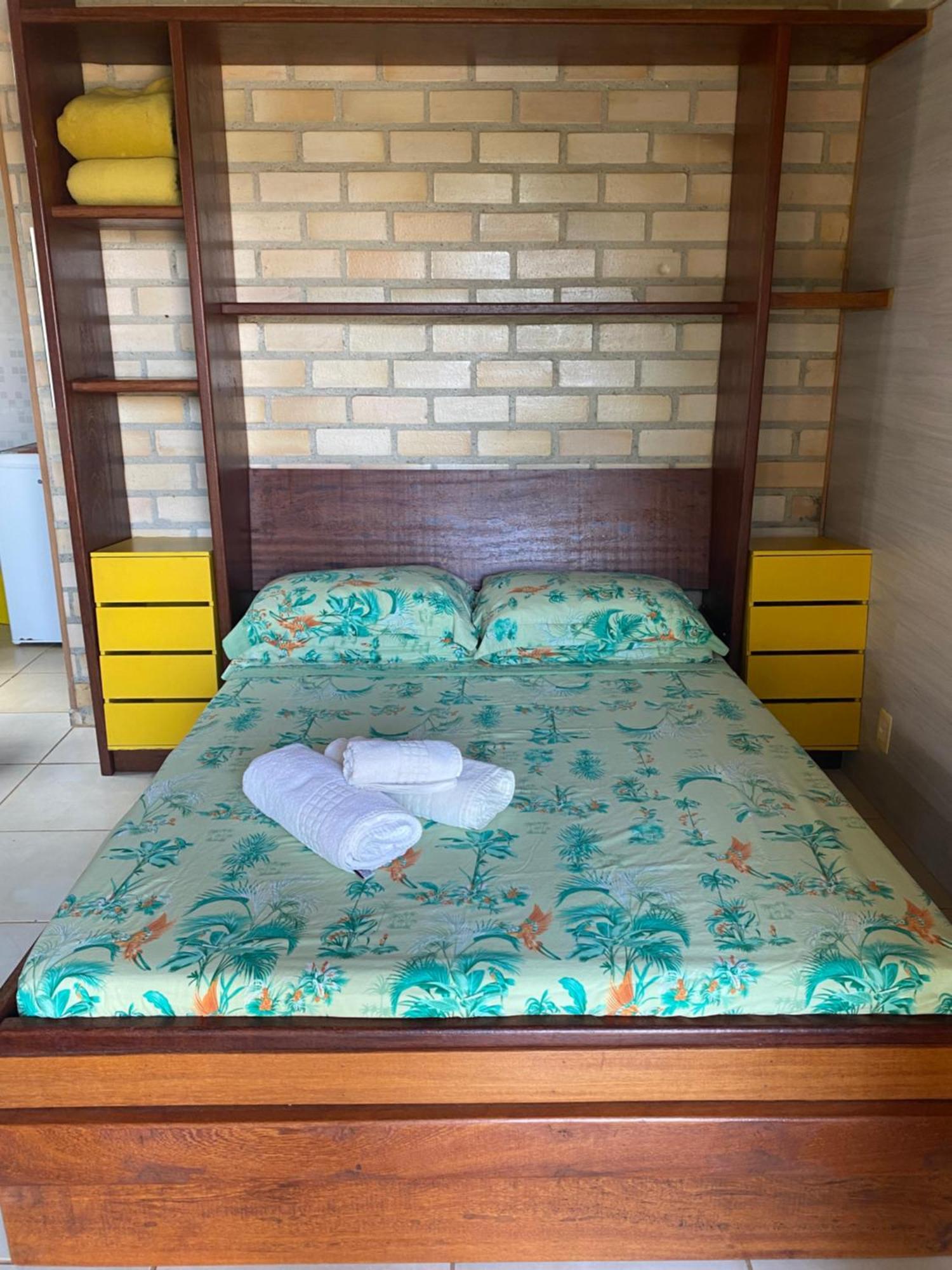 Adora Suites Abraão Exteriör bild