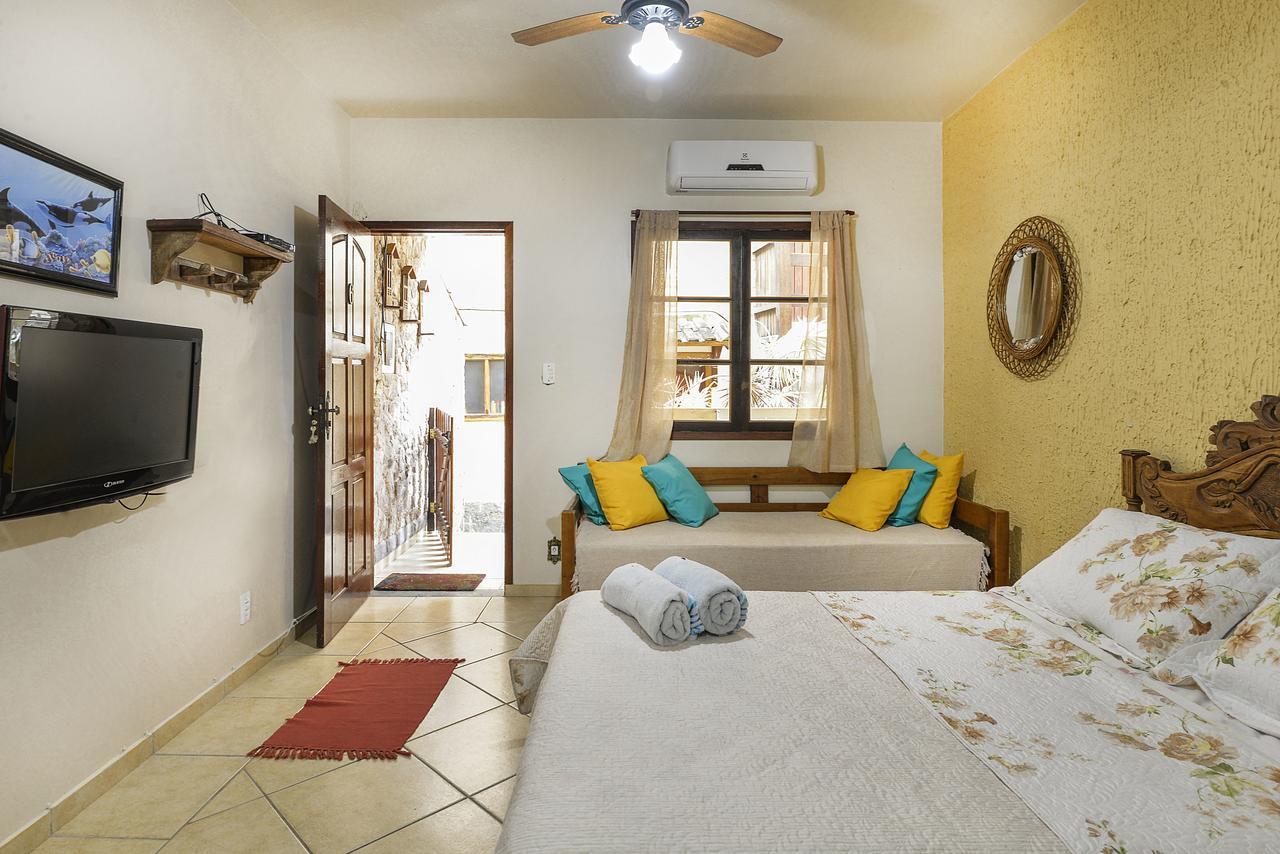 Adora Suites Abraão Exteriör bild