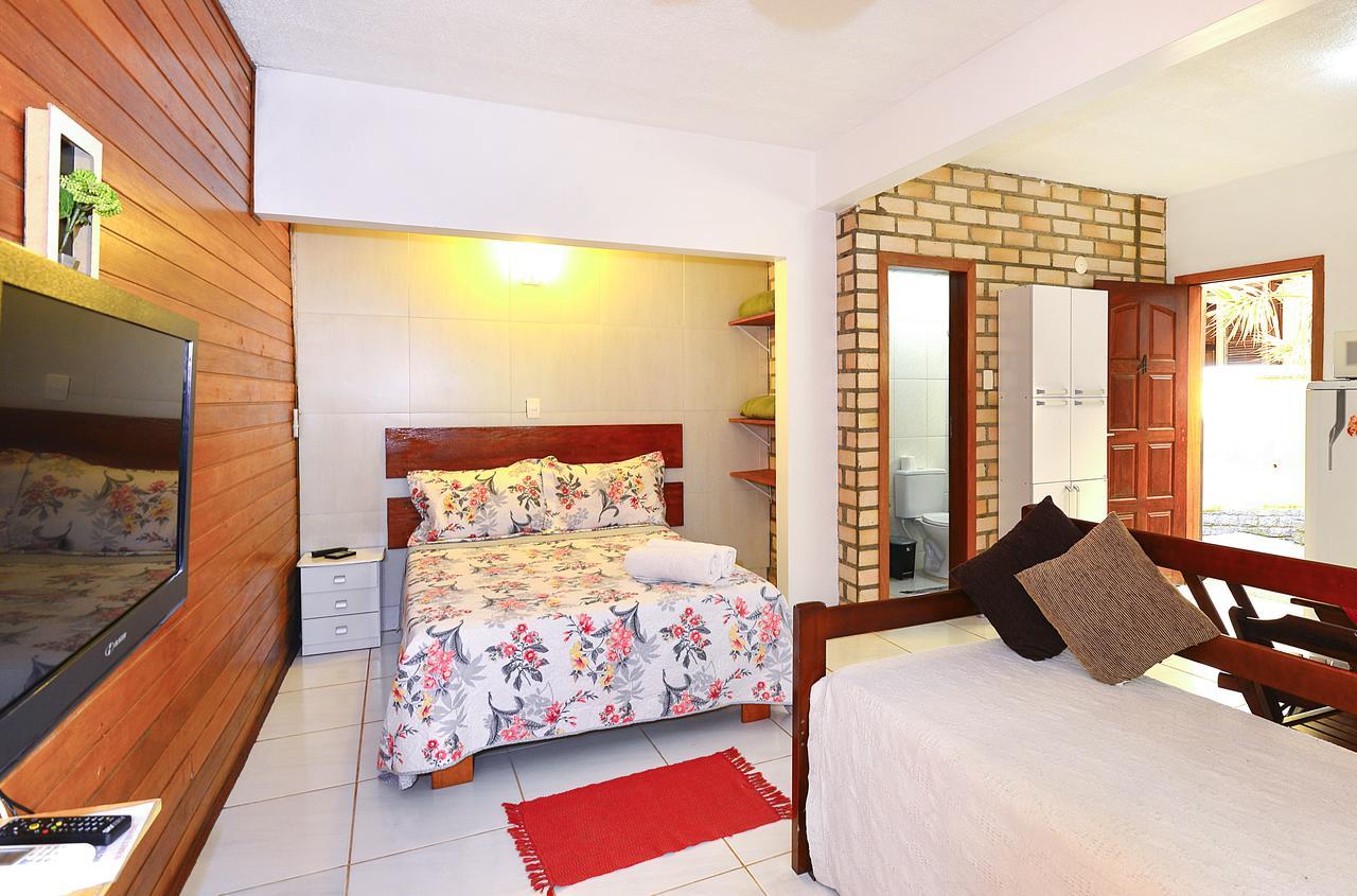Adora Suites Abraão Exteriör bild